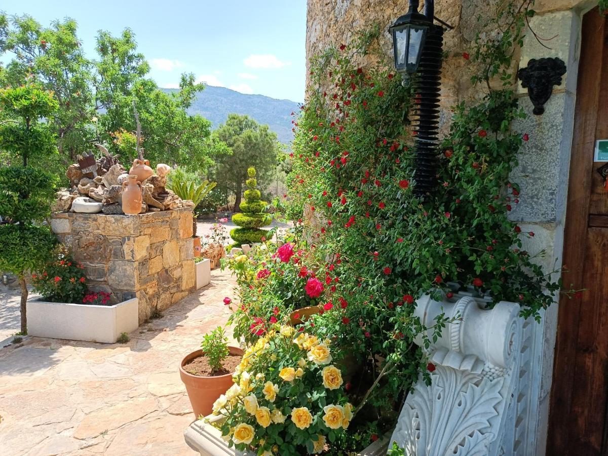 Traditional Windmill-Milos Kroustas 外观 照片