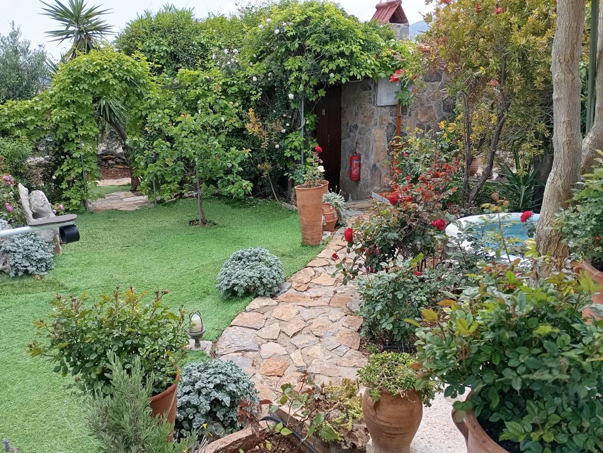 Traditional Windmill-Milos Kroustas 外观 照片